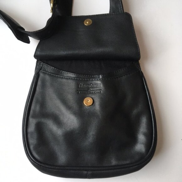 TravelSmith Black Leather Crossbody Bag - Picture 9 of 11
